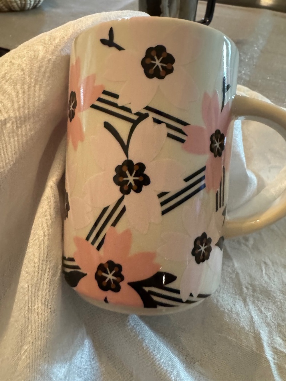 Starbucks Vintage Floral mug
